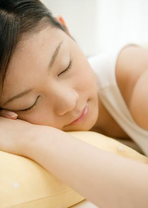 「免疫力を高めるβグルカンの全貌と家族を守る健康食品選びのポイント」